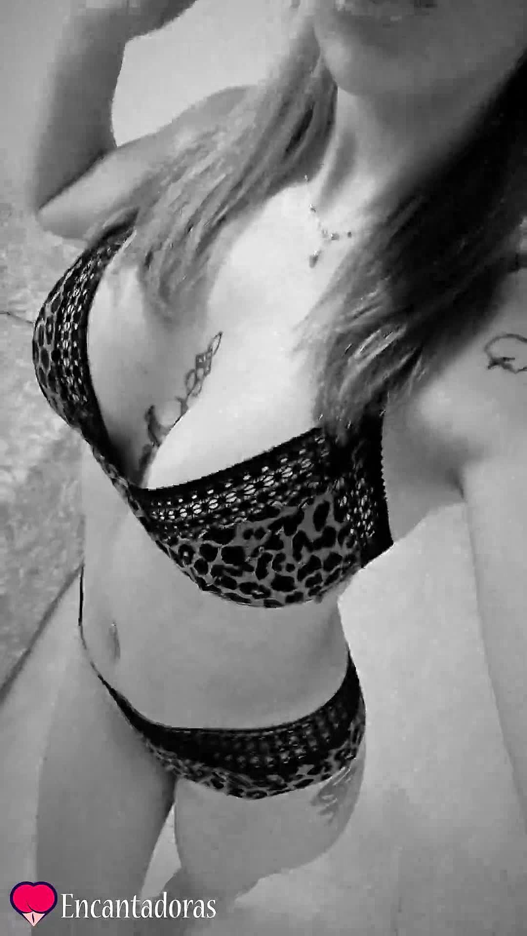 Karina Vídeo Fondo