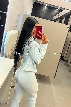 DANIELA LATINA DELGADA CON CURVAS - Escort Girl Blanes