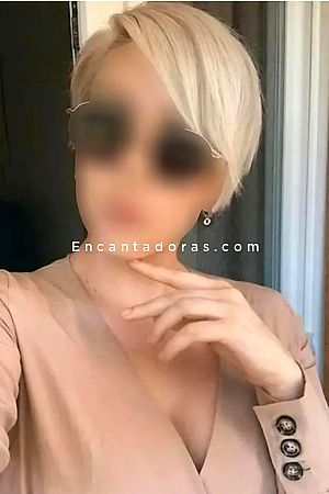 ANA - Escort Girl Boiro