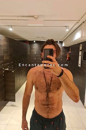 LEONARDO - Escort Girl Barcelona